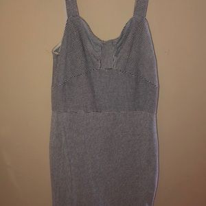 Form fitting Ann Taylor Dress